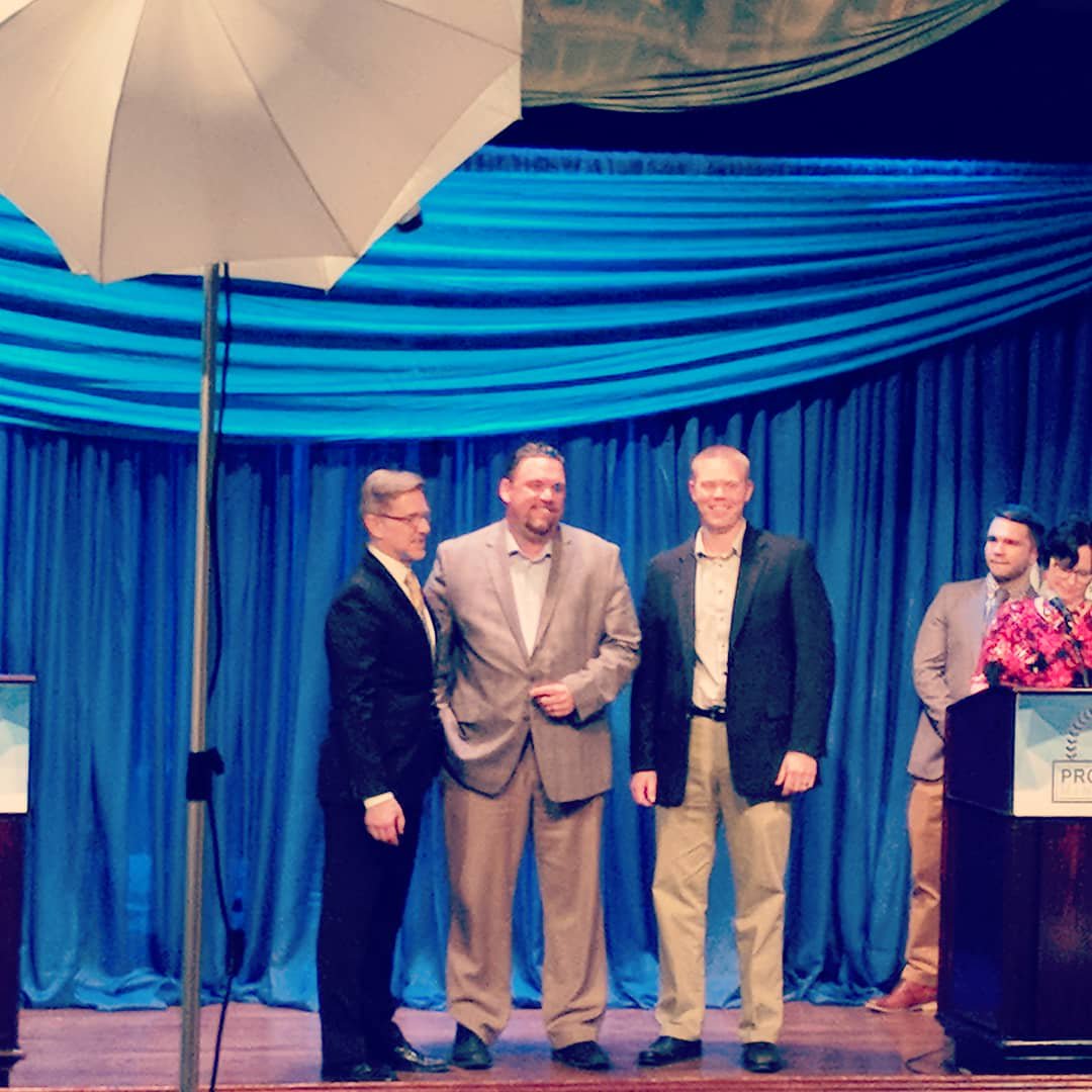MattBergmannLEC's tweet photo. Team LEC was honored last night by @BusinessMN (Finance and Commerce) as a #ProgressMinnesota2019 award winner.  Kudos to our team and our consistent dedication on working to create the best trained and talented electrical workforce in the state of MN. https://t.co/vPJVJdKVbM