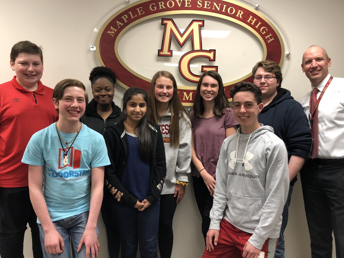 MGSHPrincipal's tweet photo. PROUD of our Tri III #CrimsonWay Award winners! #Motivation #Gratitude #Scholarship #Honor #WeAreCrimson https://t.co/Bpo2r2EMOl