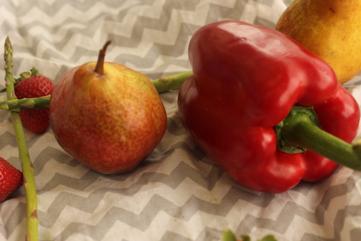 WavyyyyK's tweet photo. #CHSFruit https://t.co/VbTWRfhUrL