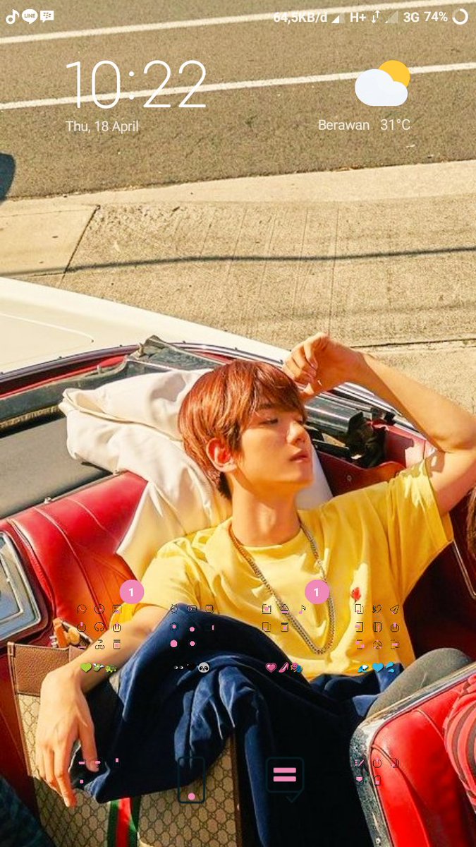 rokaloey's tweet photo. You can this make wallpaper you'r phone.
Baekhyun and Chanyeol yellow👕 
💛🐯🐱🍋🍍🧀💛🍺🥂💛🛎🌝📀💛💛
#EXO #CHANYEOL #BAEKHYUN #CBSH 😬 https://t.co/1xDXWp5itN