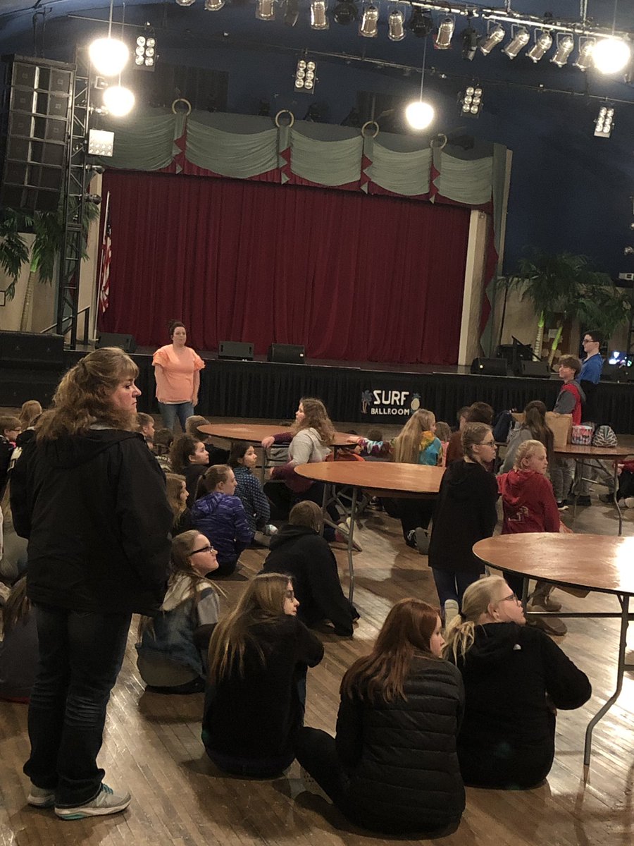 fcms_read_gal's tweet photo. 6th grade field  trip to the historic Surf Ballroom today! https://t.co/gZvd6YCcOC