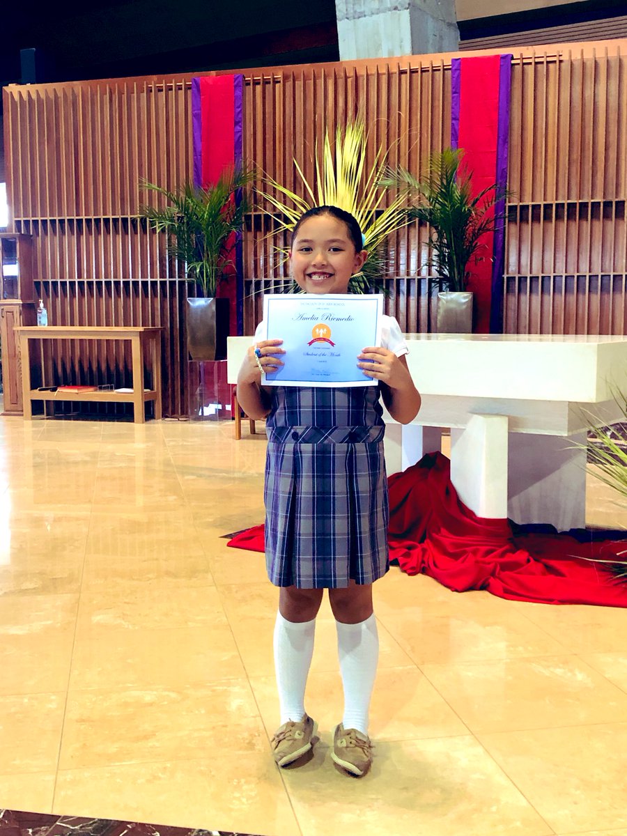 CoachRiemedio's tweet photo. Sooooo extremely proud of this little girl!! She amazes me every single day! 

Congrats to the #BoogieGirl for earning Student of the Month! 

#CoachBoogie #MyWorld🌎 https://t.co/K1m6AV0oDQ