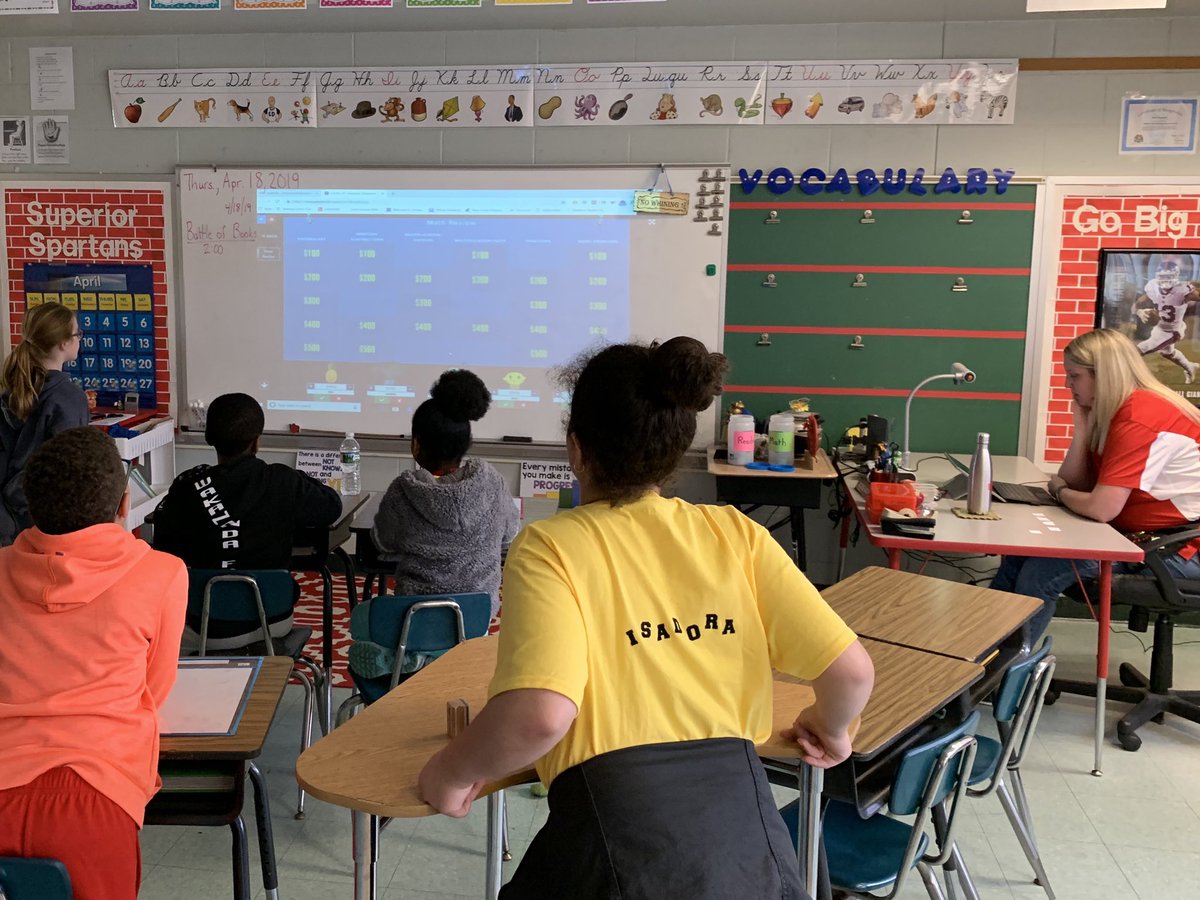 molinelli_jon's tweet photo. Pre-Spring Break 4th Grade Math Jeopardy Review #OTESpride #SpartanLegacy #OTESfutureready #FutureReadyNJ https://t.co/pcGvTxKw5c
