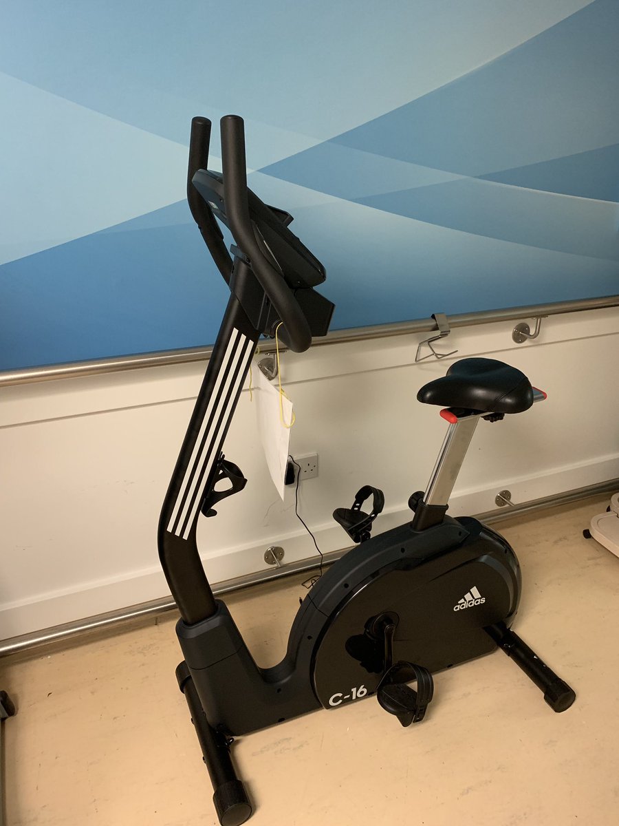 becca_pickford's tweet photo. This afternoon was very exciting for #T12N @TeenageCancer unit @uclh
We received a bike kindly donated by @Bike4CancerUK 🚴🏻♀️
The bike is going to be instrumental in increasing activity in teenagers during cancer treatment. Can’t wait to get started #teamwork #improving #pedalpower https://t.co/sEGXD9XjyB