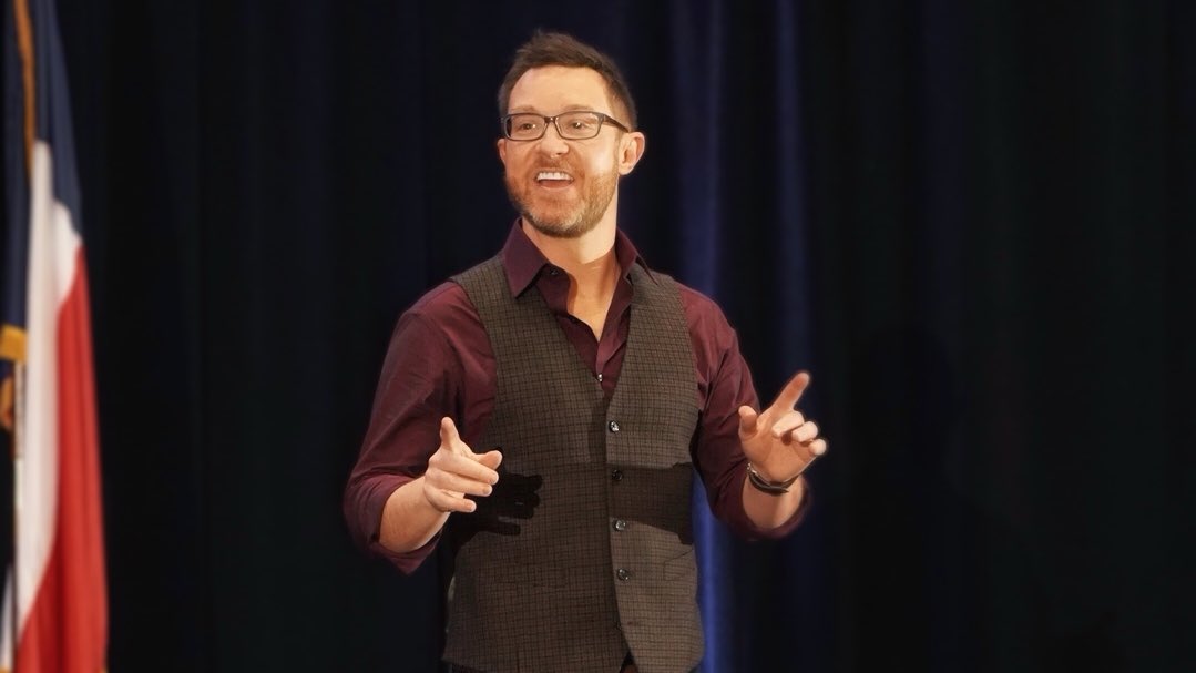 BrettCulp's tweet photo. “Leaders create spaces where people can shine.”
Loved sharing my heart in Houston.
Thanks for inviting me, @TAGITM. You are heroes!
#TAGITM #TAGITM2019 https://t.co/OKooCBWzeL