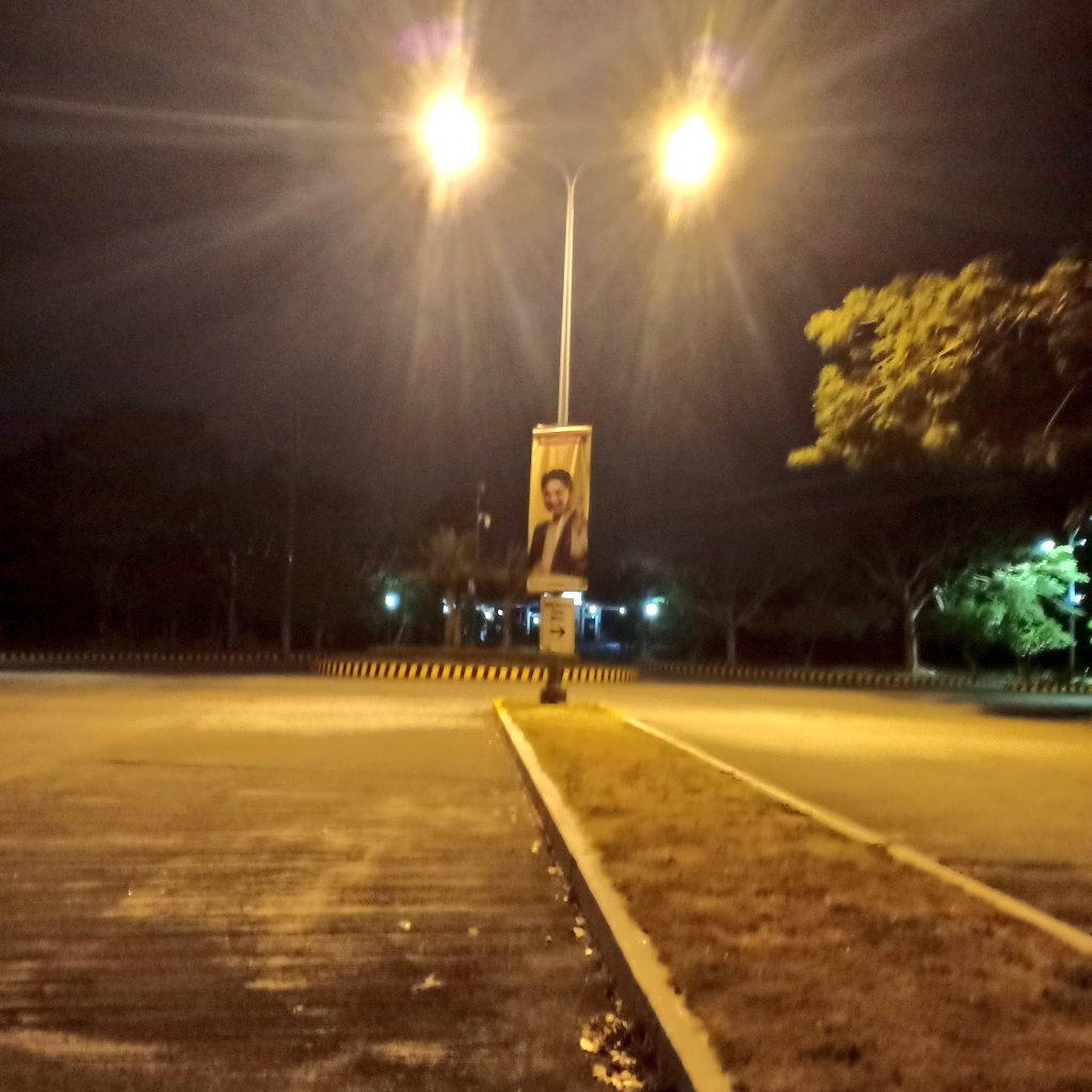 AlejandrinoK's tweet photo. You'll feel the pain when the memories start to flashback. 

#solohista
#allbymyself https://t.co/lIJoyO5Wh8