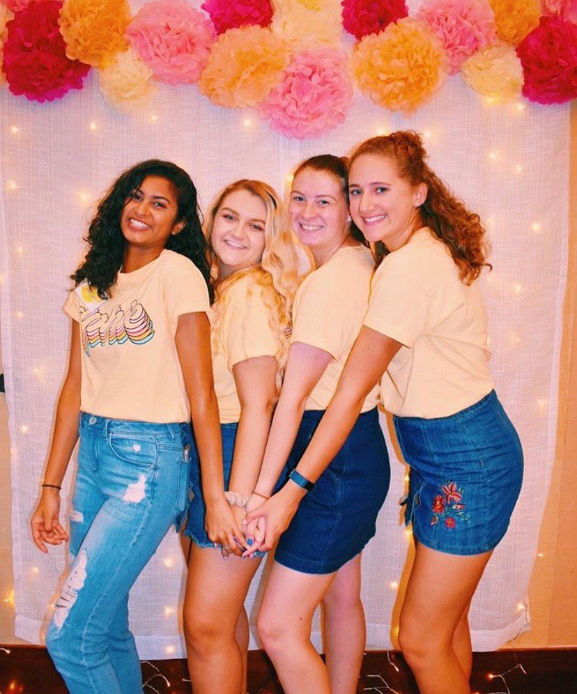 DPhiEIHQ's tweet photo. Happy chapter anniversary @DphieSJU @DPhiETCNJ @DPhiE_SIUE and @Dphie_gd! https://t.co/lyfxk36Esx