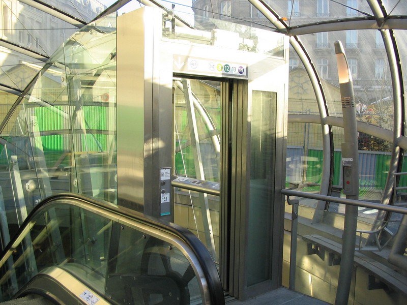 InclinedLifts's tweet photo. No Better Way to Climb!
https://t.co/UkZG2L6Loe
___________
#EttometricSystems #InclinedLifts #StairLess #CliffHanger #Inclinators #MetroParis #Disabilities #ThinkAhead #FillTheGap https://t.co/jED6kSgJfq