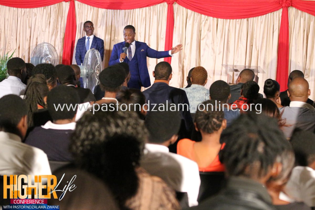 sceptrethaare's tweet image. Quick #TBT About Yesterday 😭🙌 A resounding success! #HigherLifeConference Day 1 

We've been set on a new course by God's Word taught. Our lives will never be the same again!

Our expectations are set even higher for Day 2💃
#ThankYouLord
#TheCompleteNation
#PastorNdzalamaZwane
