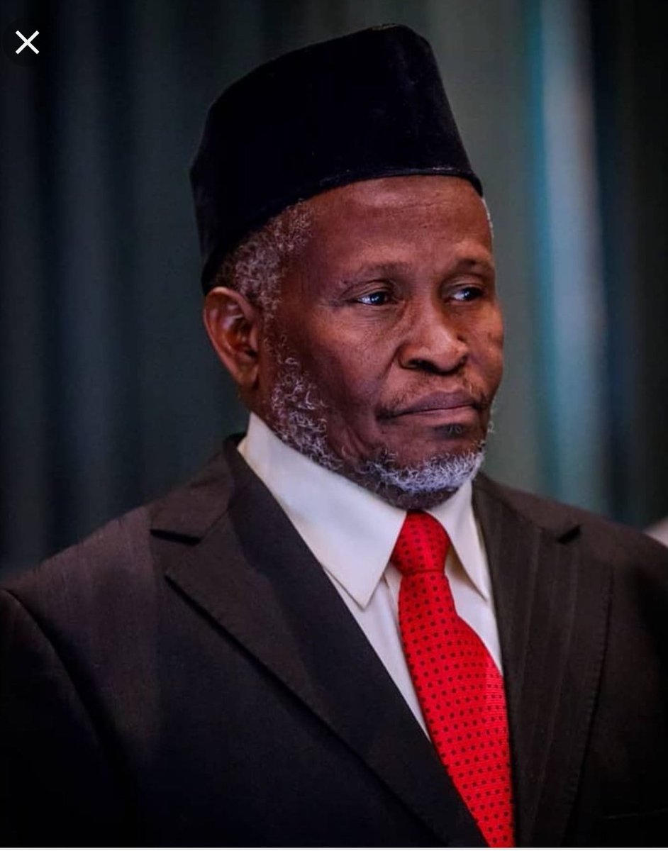 fimiletoks's tweet photo. Before you engage in any corrupt act, remember these faces 👇👇👇 then ask yourself this silent question, will they spare me? Consider the fact that Col Hamid Ali might replace Magu at EFCC.. will you like to face them? #Livewithinyourmeans #avoidcorruption https://t.co/Hr6ENIsLaP
