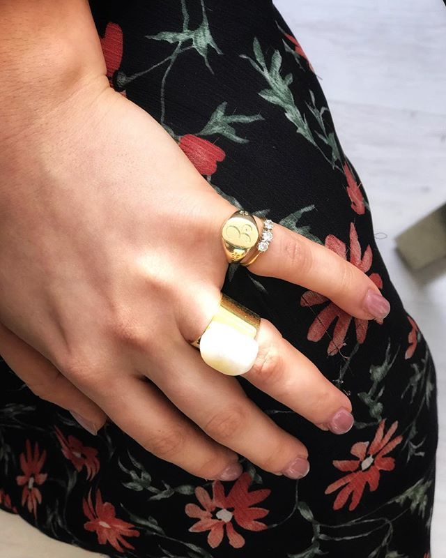 Pearly Queen ring is back, seeing us through this sunny Easter weekend ☀️✨ bit.ly/2ZhNlw9