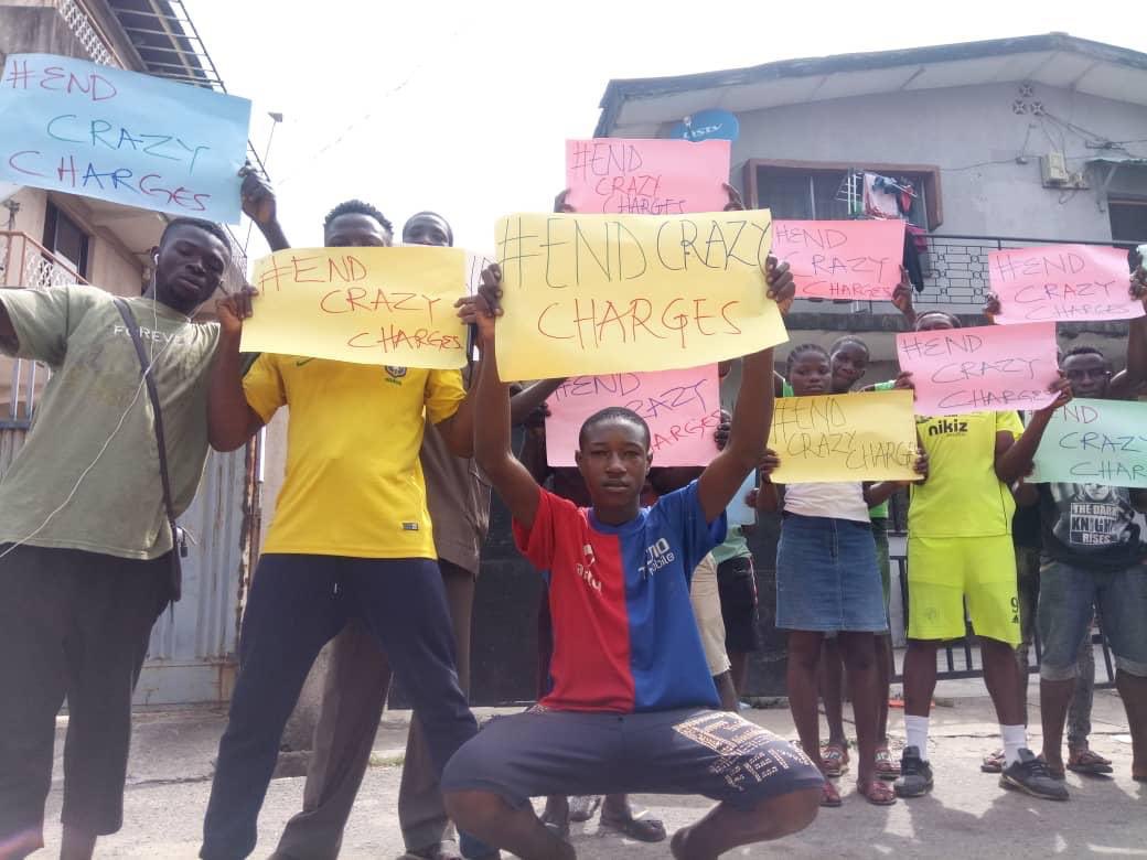 Imagine depositing N20k in your Account and coming back to meet N19,750 after one month.

If you know those I’m talking about, please tag them under this tweet using #EndCrazyCharges
