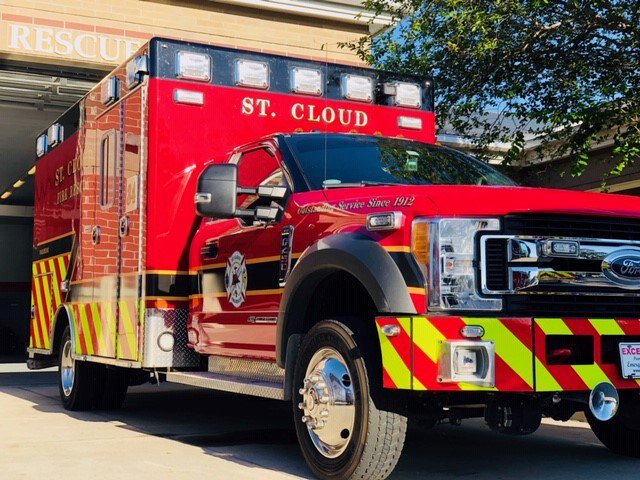 StCloudFireDept's tweet photo. In our continuing efforts to help keep our city and all of you safe, we've just added a new rescue unit to our department! 🚒👩‍🚒👨‍🚒
Read more about how this new unit helps us get the job done: https://t.co/pfFxsjrBHi

#FindYourPlaceintheCloud ☁️
#StCloudFL
#StCloudProud https://t.co/IrzJzjdDzC