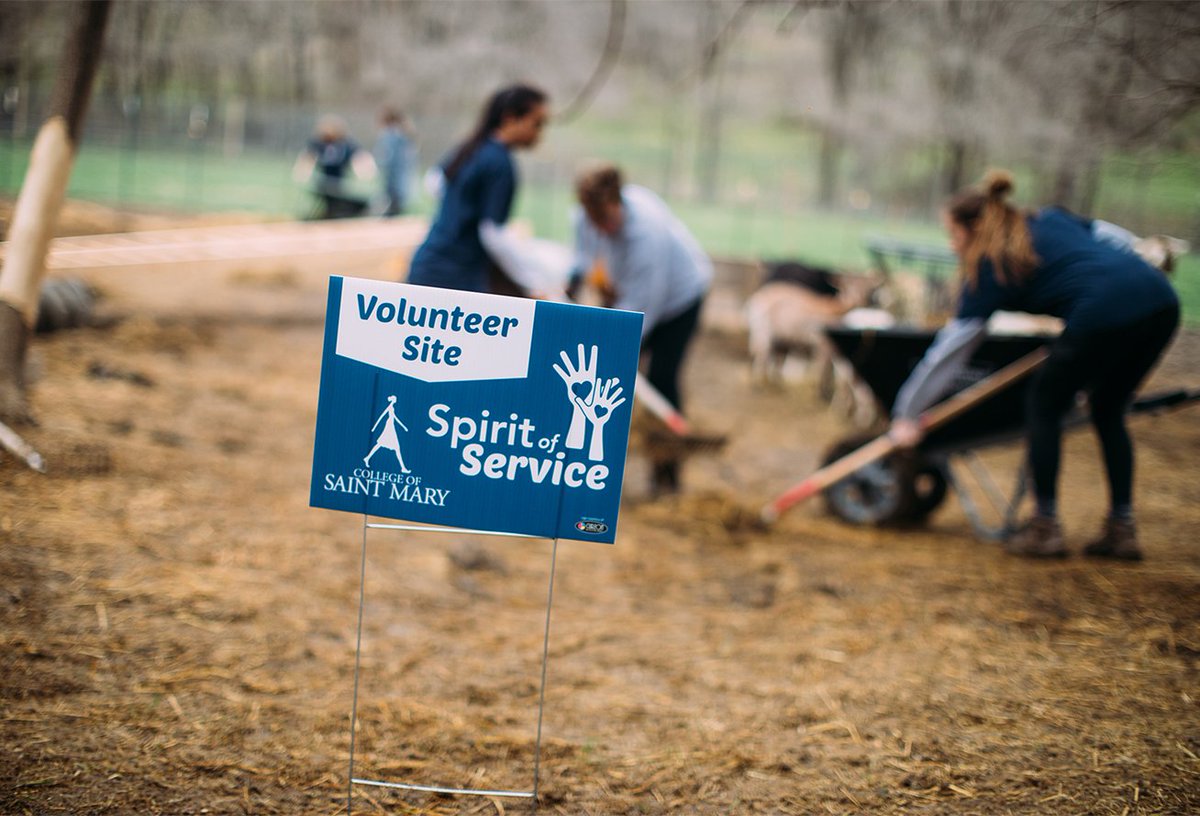 CSM_Omaha's tweet photo. Meet Marian Standeven. She loves #SpiritofService Day, as do we.
Meet Wilson the Goat. Apparently he does not. #flashbackfriday #goatpost π @ScatterJoyAcres https://t.co/wZJ9rd4qeK