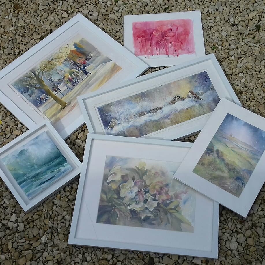 JoolsMainstone's tweet image. My feet aren't touching the ground...just delivered my work for the Clevedon Art Club Spring Exhibition now back to North Somerset Arts Week preparations! 🐝🐝🐝 Busy bee!!! #clevedonartclub #springexhibition #easter #nsaw19 #mainstone