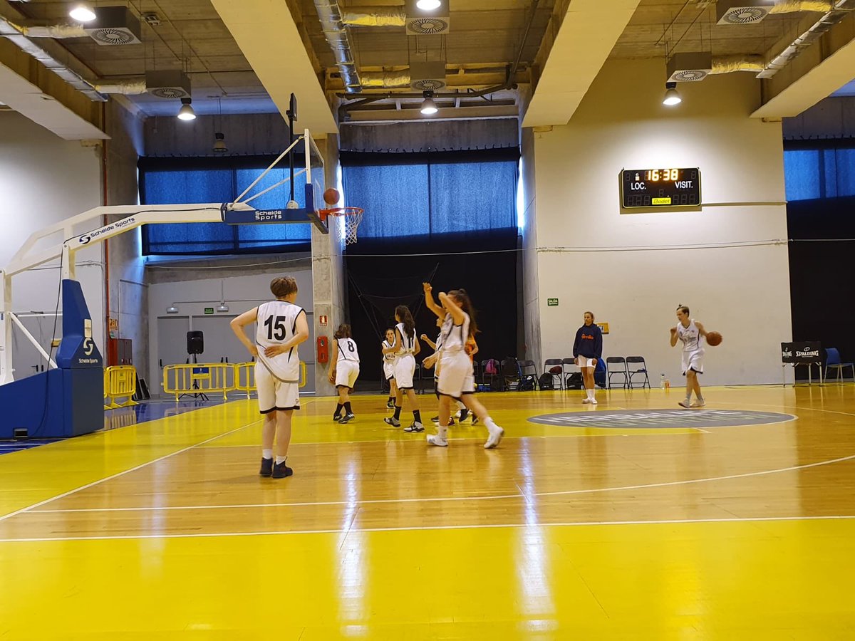 ACBKidsCup's tweet photo. 🏀SEMI FINALES🏀 ¿Quién pasara? #FAM Italiano o el #SparGranCanariaA. ¡Mucha suerte! @ACBCOM @ACBKidsCup @GCArenaOficial https://t.co/blE6kyilGF