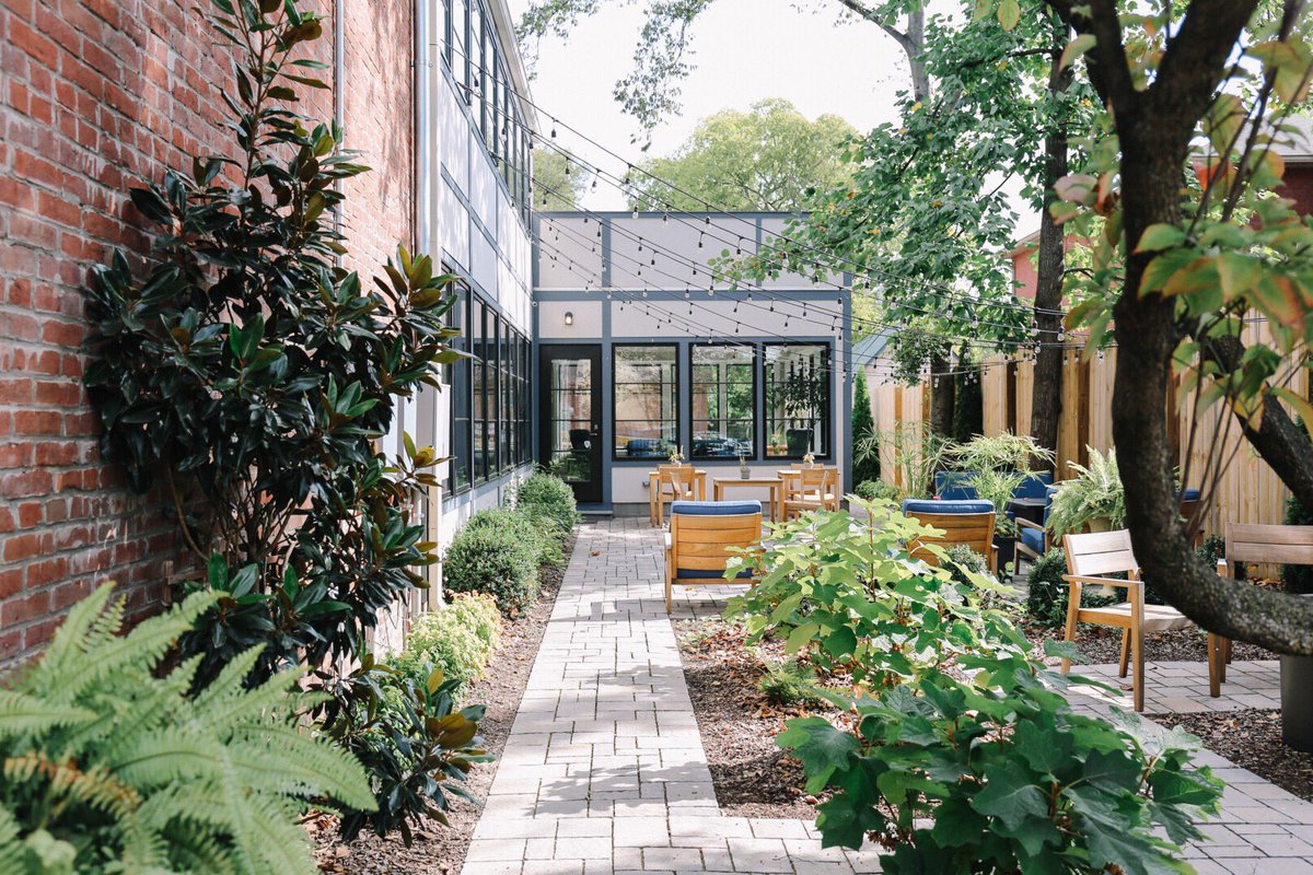GermantownInn's tweet photo. Patio season is finally here. Come stay with us ✨🌿 https://t.co/ycmq7n5250