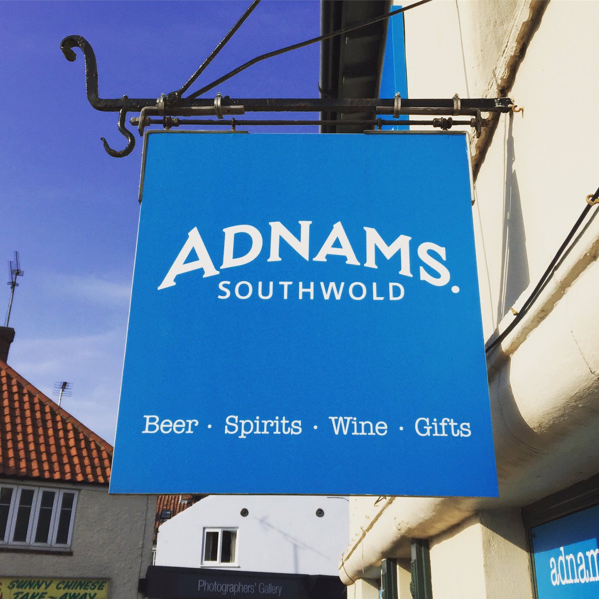 We’re open over Easter!! 🐰🍫🍻🍷🥂 
We are open as usual
Friday: 9am - 6pm
Saturday: 9am - 6pm 
Sunday: Closed
Monday: 9am - 6pm