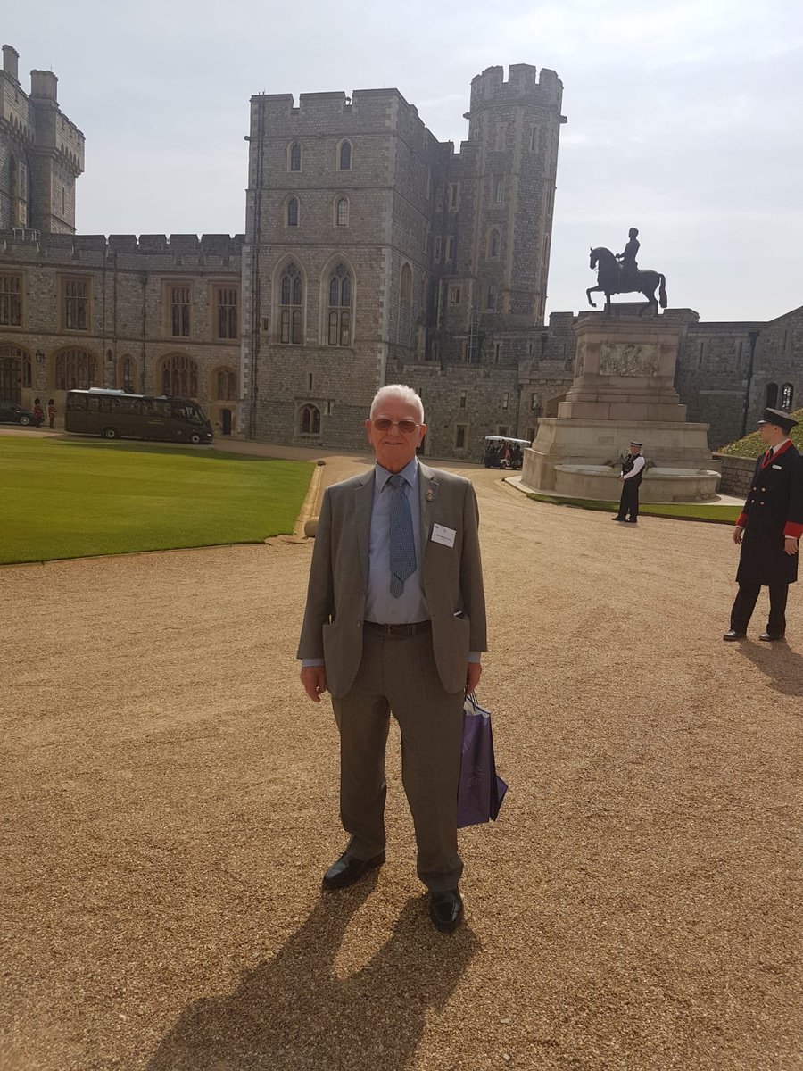 Albert Ryder has sent through some pictures of him at Windsor castle for  #MaundyMoney today