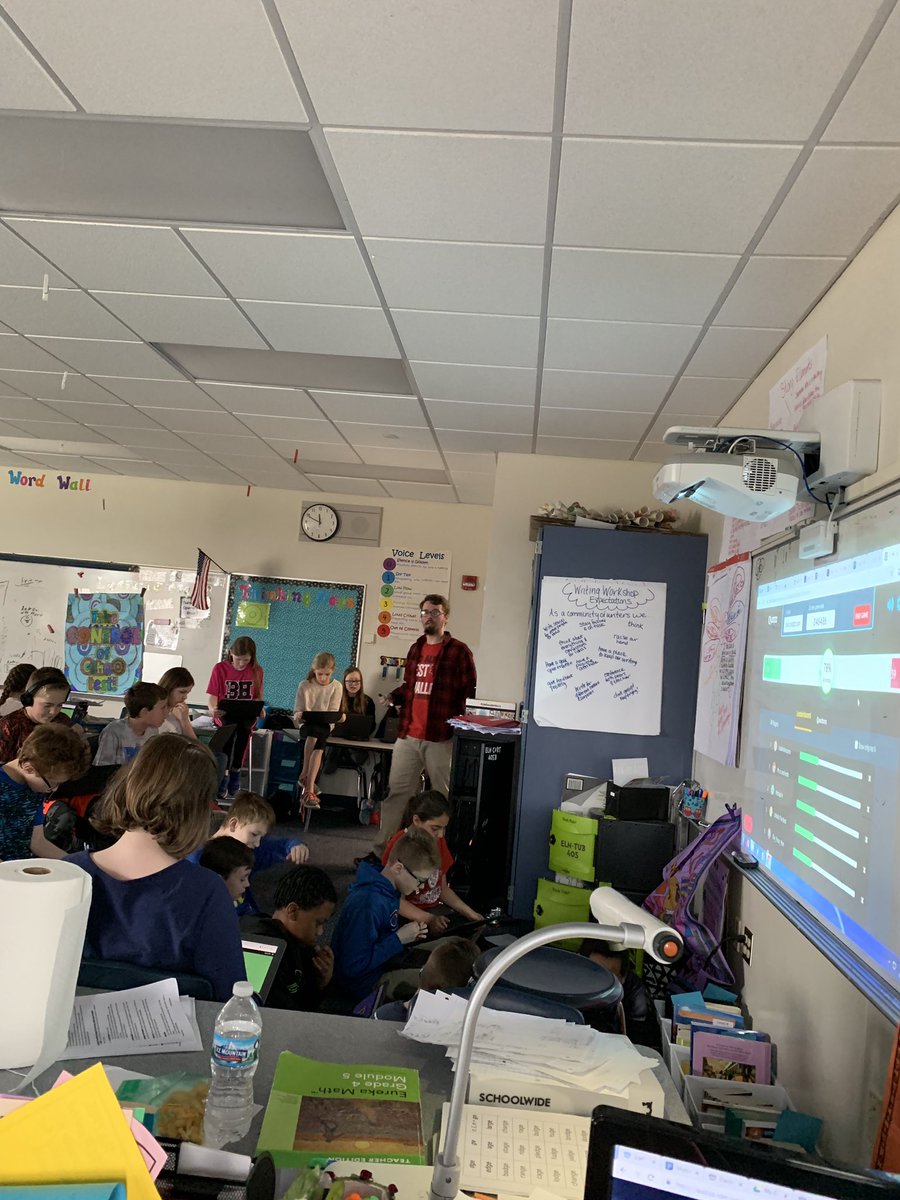 jhcolet87's tweet photo. Some geometry @quizizz during our geometry rotations with @Mr_Summers2 and @AmandaStrickler #flexgroups #BHWarriorPride #mathfun https://t.co/FPaHtYI3RT