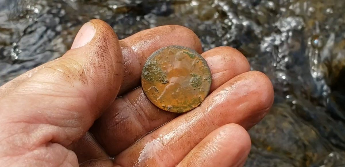 Wow! Check out what I found In the woods.#Colonial #coin #metaldetecting  youtu.be/0q2A3ekY4NQ