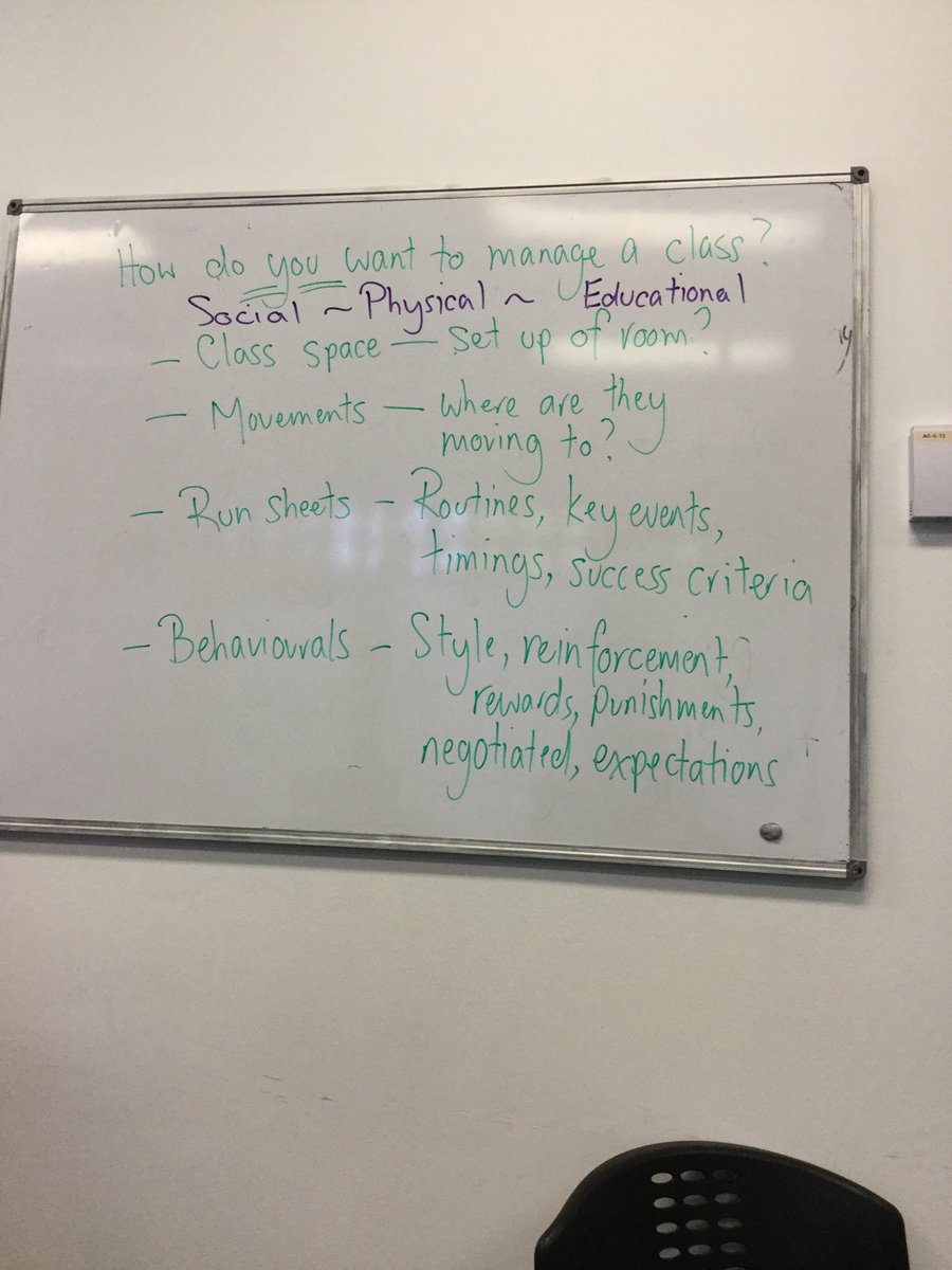 ACU_sjl's tweet photo. Interesting discussion in #EDFD462 About how to manage challenging behaviour in classrooms. What are some strategies that teachers have implemented in their classrooms. #ACUedu_p https://t.co/TMiq49Gwgg