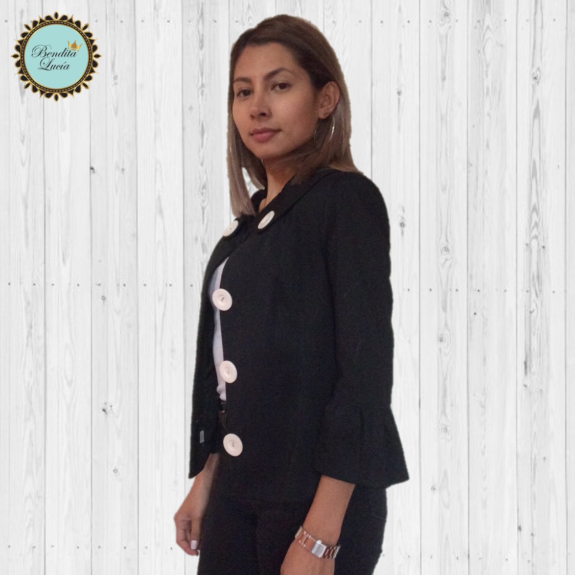 benditaluciaco's tweet photo. Chaqueta SOFIAS DISEÑO ITALIANO
#benditalucia #nuevacoleccion #newcollection #sofiasdiseñoitaliano #diseñoitaliano #sofias #chaqueta #ropadediseñador #usadocomonuevo #outfitdelujo #outfitperfecto #colombiafashion #colombiamoda #fashion #moda #vestidodediseñador #elegance #style https://t.co/6yrwWopfqS