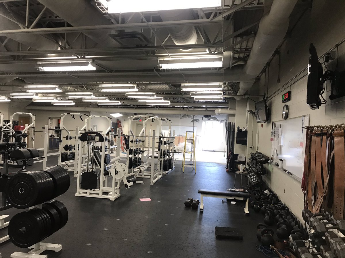 JustinKammrad's tweet photo. So excited for the expansion of our weight room! Incredibly lucky to work for a district that values our strength and conditioning program. https://t.co/h4XmoImIZz