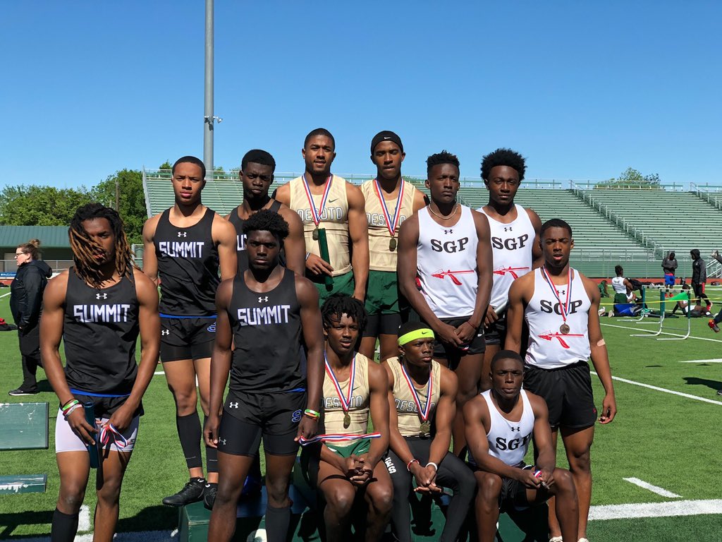 3rd in the 4x100. Let’s get it!