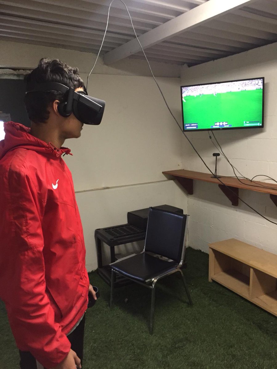 Met_Oval's tweet photo. Carlo Brown U14 DA shadows professional players in Immersive Virtual Reality👾⚽
For information: Stefano.metoval@gmail.com
Link: https://t.co/VMZ3dEndmH
#metoval #da #academy #innovation #vr #virtualreality #vrcoaching
#soccer #soccerskills #soccercoach #vrtraining https://t.co/Ur2zVpRqlK