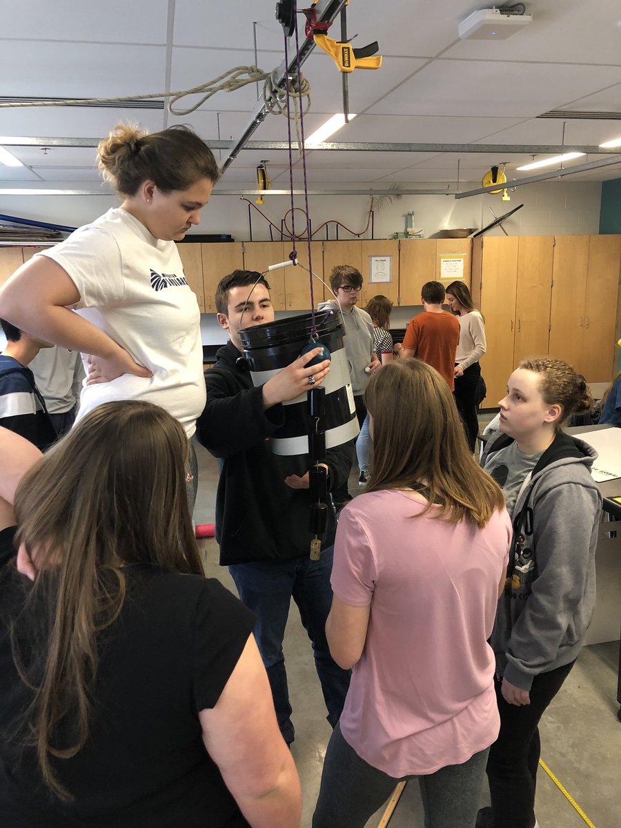 drewryphysics's tweet photo. Days of collaboration, brainstorming, and troubleshooting problems. Problem #1: I didn’t give them a scale capable of withstanding the tremendous weight of the ball. Enter: an engineered balance scale ⚖️ https://t.co/dQG3VRCnfn