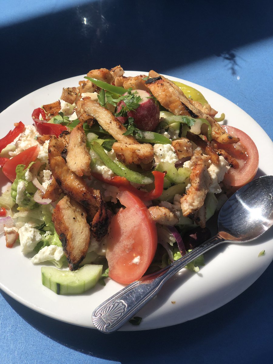 bjgaddour's tweet photo. Greek Salad 🥗 GAINZZZZZZZZ #ProteinAndProduce https://t.co/X7vdtJCrkH