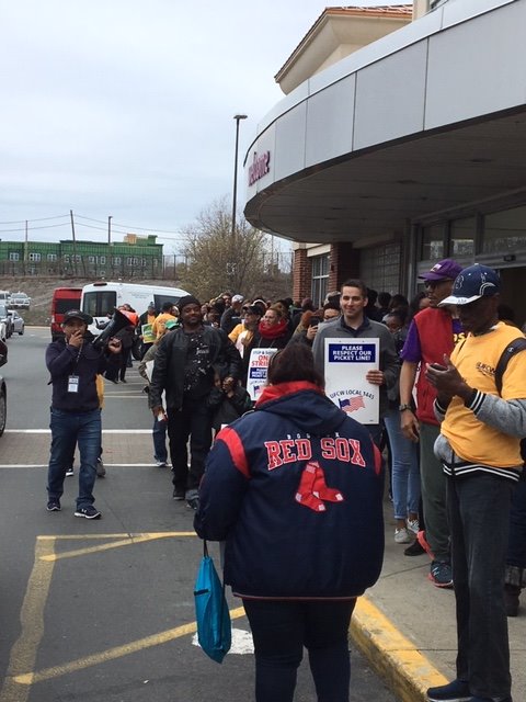 We support Stop &amp; Shop workers! Join us for a solidarity mega picket at 10am this Saturday in South Bay. <a href="/StopDontShop/">StopDontShop</a> #UnionStrong #Solidarity