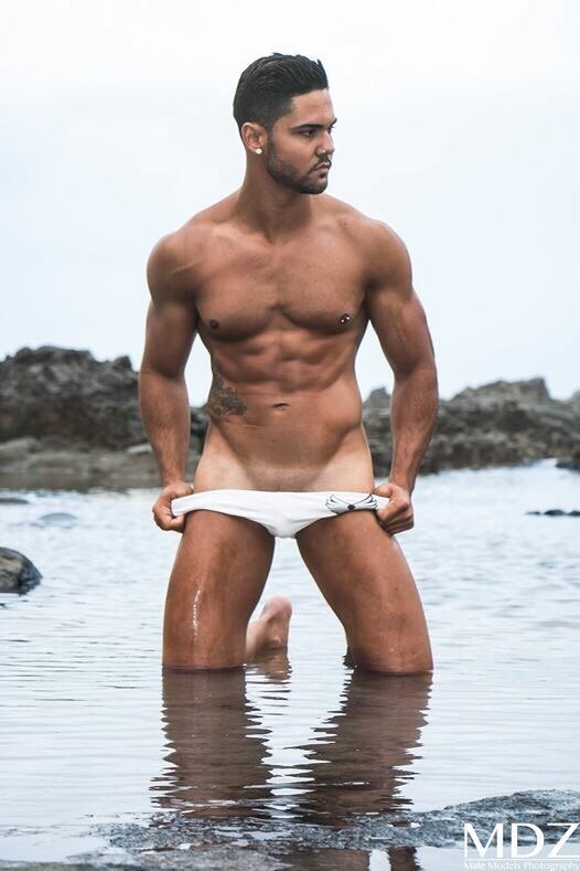 MDZmanagement_'s tweet photo. Christian in white trunks @MDZmanagement_ 
#male #model #bodybuilder #piercing #nippple #beard #tattoo #ink https://t.co/hkpcxP9IPd