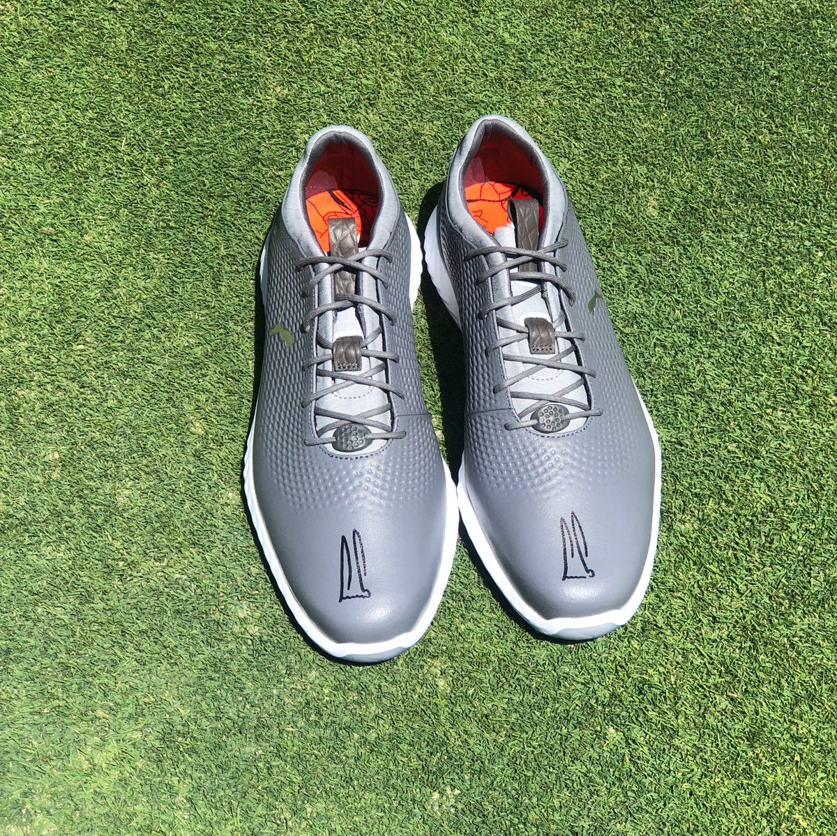 PUMAGolf's tweet photo. Want to win a pair of Leather #PWRADAPT signed by none other than @TheBig_Easy?

RT to win

Contest ends in 24 hours
Full rules here >> https://t.co/gKVZIRiliX https://t.co/kKPqfqddH0