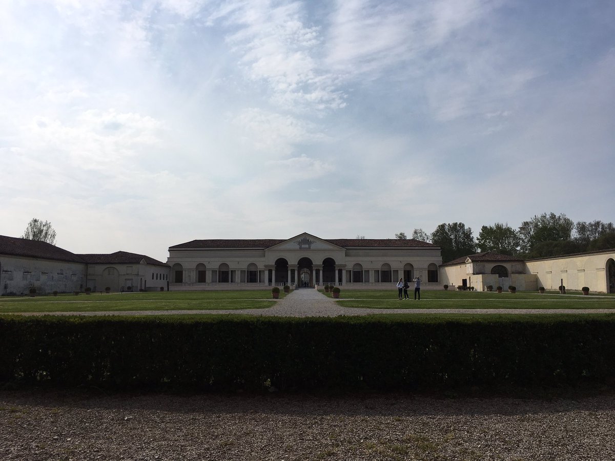 IvanTensaMotta's tweet photo. Oggi breve gita a Mantova per lavoro #work #Sicilsaldo #FastTrip https://t.co/9V7QDhZSg4