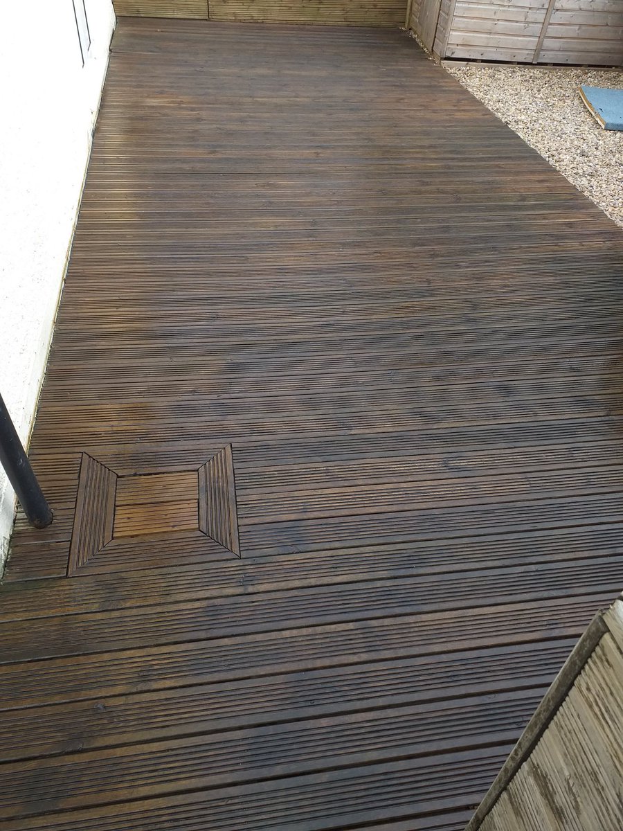 diydadlee's tweet photo. #10yearoldDecking came up great
@Ronseal #NaturalOak https://t.co/IhQTpU7jNF