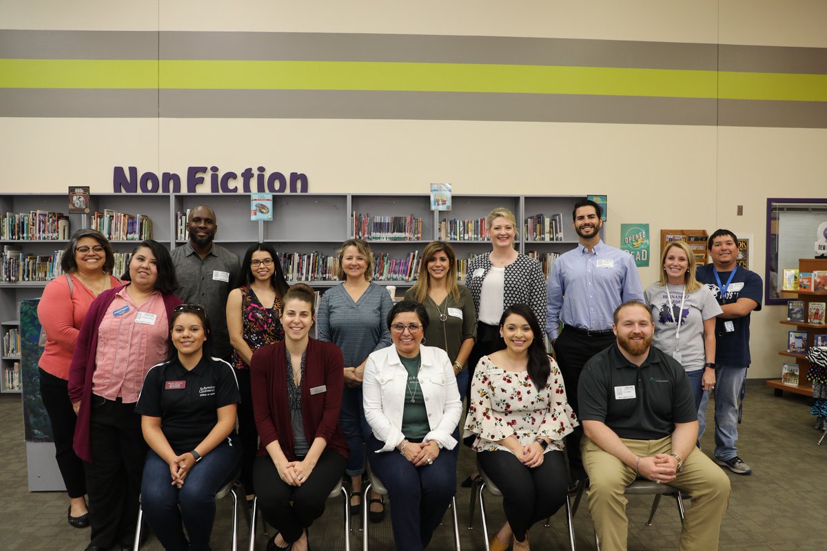 SanMarcosCISD's tweet photo. San Marcos CISD hosted a Destination College &amp; Career Fair for 8th grade students at Goodnight &amp; Miller middle schools. The fair allowed students to learn from local professionals, hear from university &amp; military reps, and learn about Tech companies such as Google &amp; Microsoft. https://t.co/x5sew1BkU2
