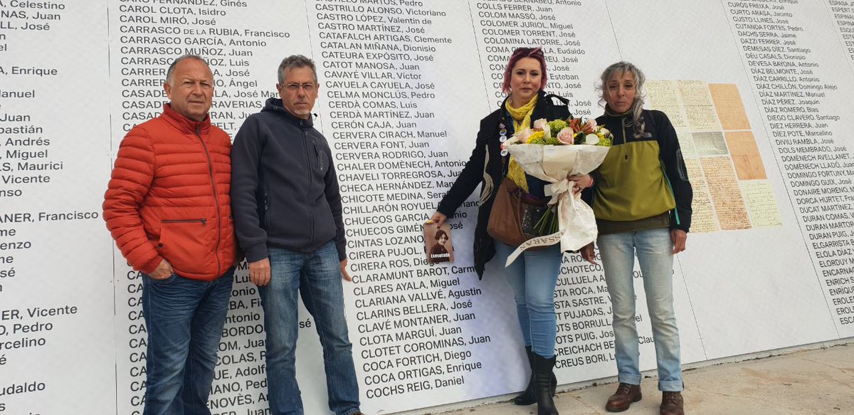 Avui fa 80 anys que van afusellar a Carme Claramunt. L'única dona badalonina entre 100. Perquè ella?
Pq era l'antimodel de dona que el franquisme volia imposar.
Per això i moltes més coses vam crear el Ateneu Carme Claramunt. #Badalona