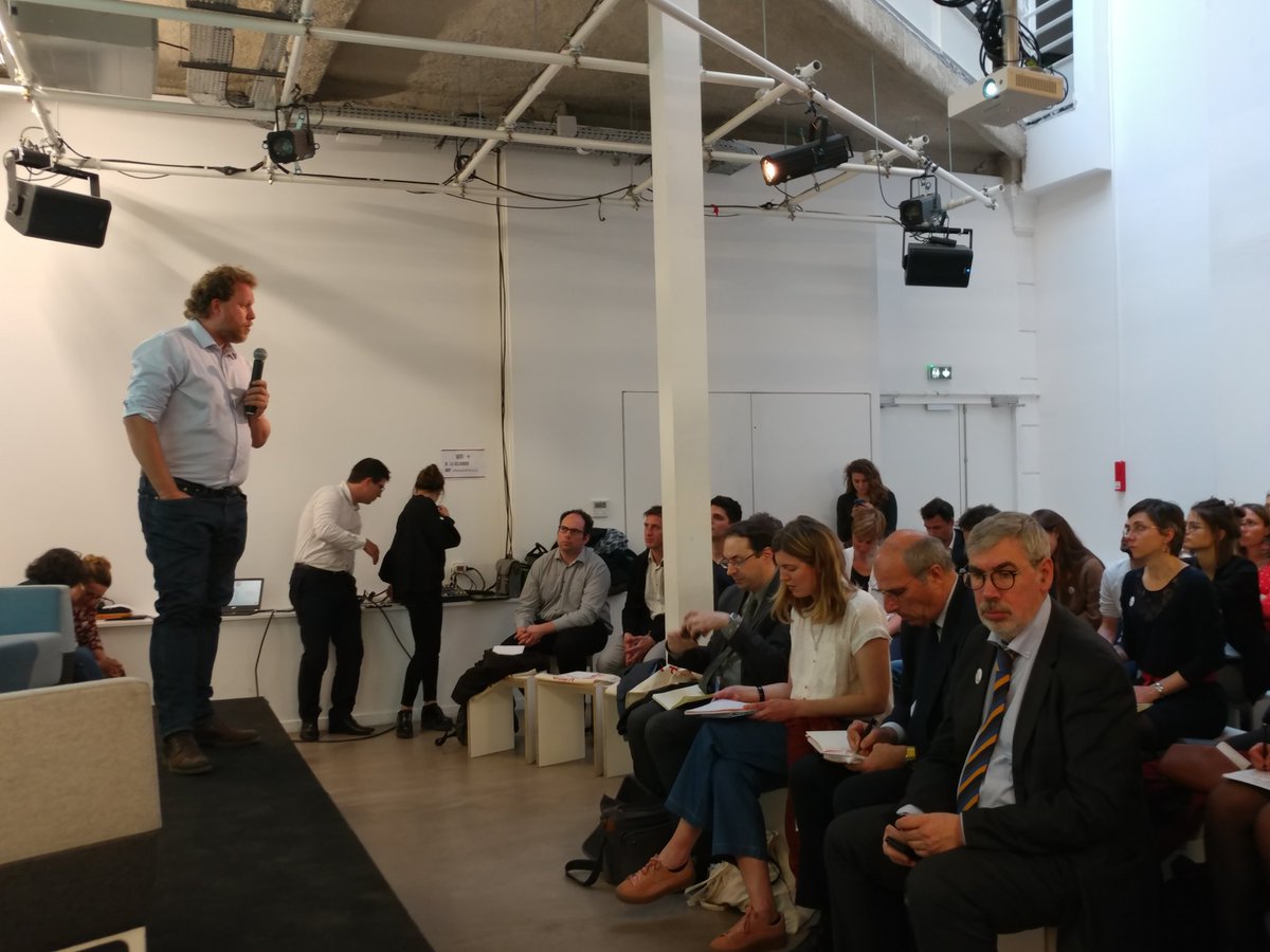 <a href="/duflotfr/">Frédéric Duflot</a> présente le programme  "E-id" d'authentification électronique sécurisé de <a href="/OpenLaw_fr/">Open Law*</a>