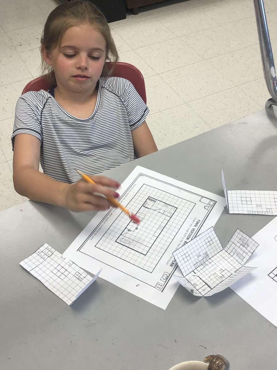 emilymfogleman's tweet photo. ๐๐ป๐๐ป for Adrien and Hailey. They chose to use their free choice time to keep working on their tiny houses! #taskcommitment https://t.co/bBKZ4G1XUb