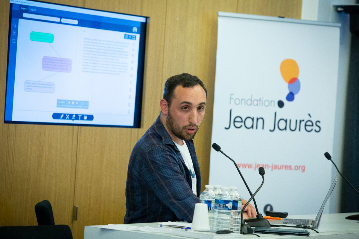 j_jaures's tweet photo. 🔴 Vous êtes salarié.e, syndicat, employeur. se, expert.e, avocat.e, juriste ...? Alors les 4 projets présentés ce soir pour réformer le #CodeDuTravail peuvent vous intéresser !
Cc @Matrice_io @42born2code @DDurgence
#innovation #startup #legaltech

📺   https://t.co/VwARJNZVod https://t.co/73unNoMj1f