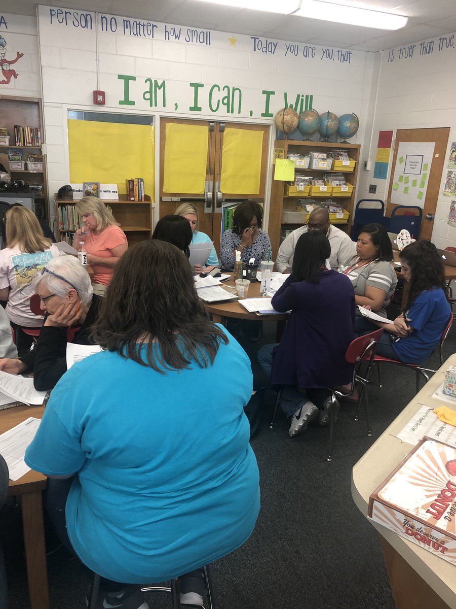 Kim Lavender tweet media