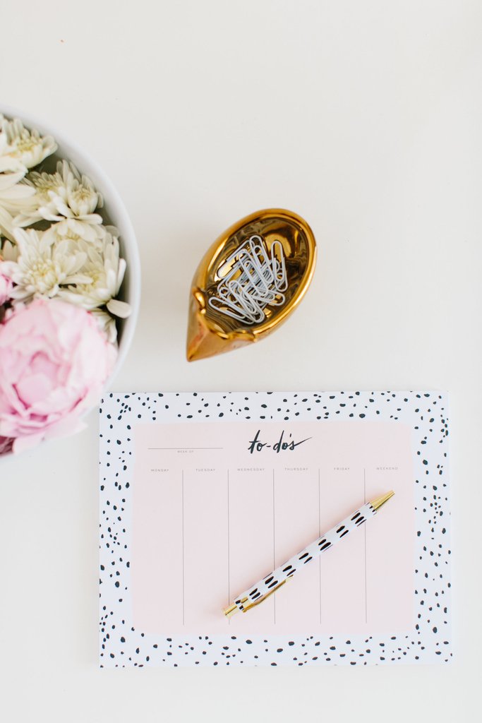 CalmForMommy's tweet photo. Rather than writing your to do's today - write out what you did after you did it.  A 'done list' feels so satisfying to read over at the end of a long day. 

#donelist #celebrateyou #awesomeprogress #lifeofmom #lookwhatyougotdone https://t.co/15z7o7fRNT