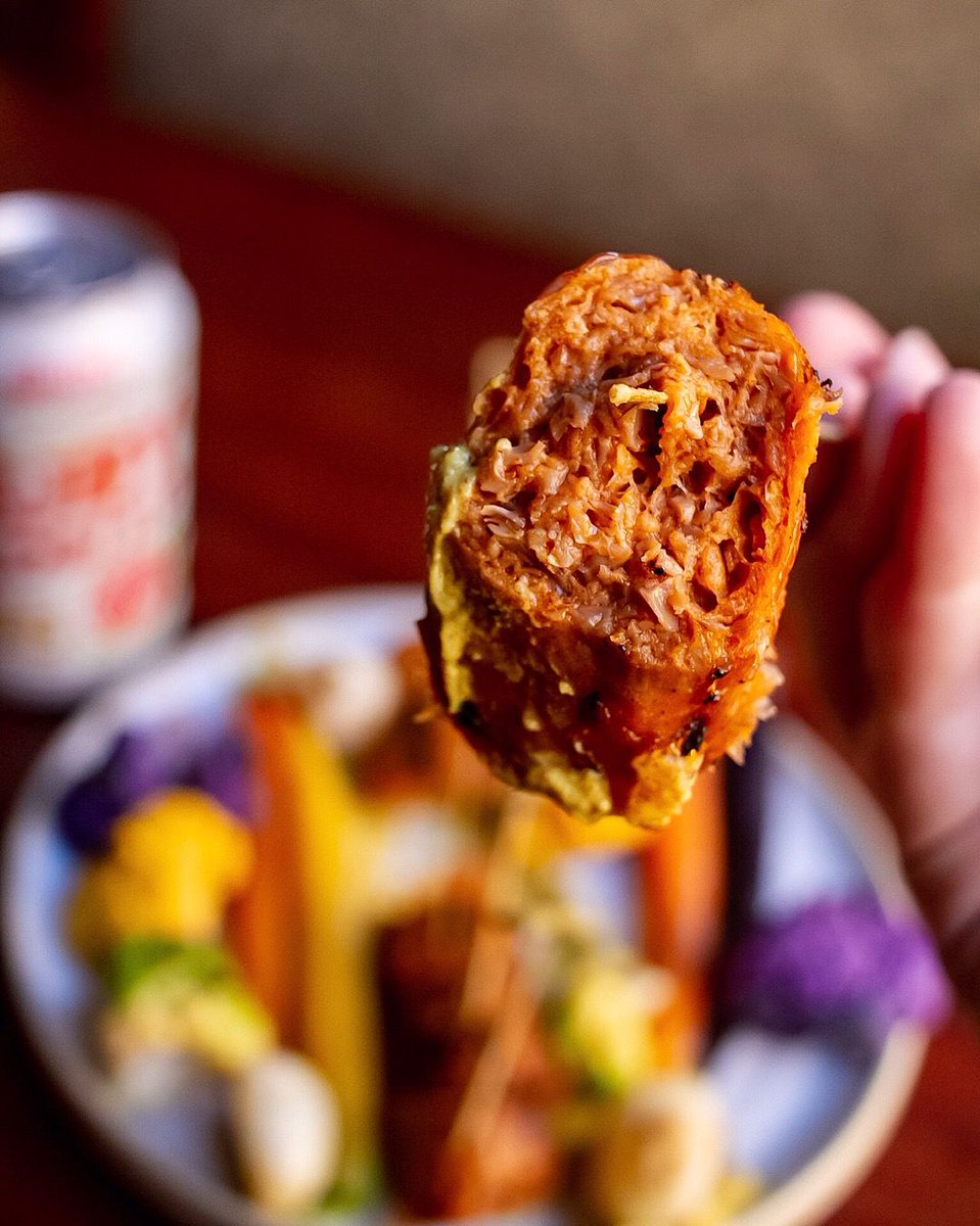Thursday 4-18-2019 11 AM
Vegans can kick it up a notch too! Vegan hot links with <a href="/BeyondMeat/">Beyond Meat</a> 🌶️
…
TONIGHT: Live music with Dylan Crawford (7 PM)

#spicy #hot #hothothot #hotlinks #vegan #vegetarian #eatdrinkbemerry #kuproscrafthouse #midtownsac #sacramento