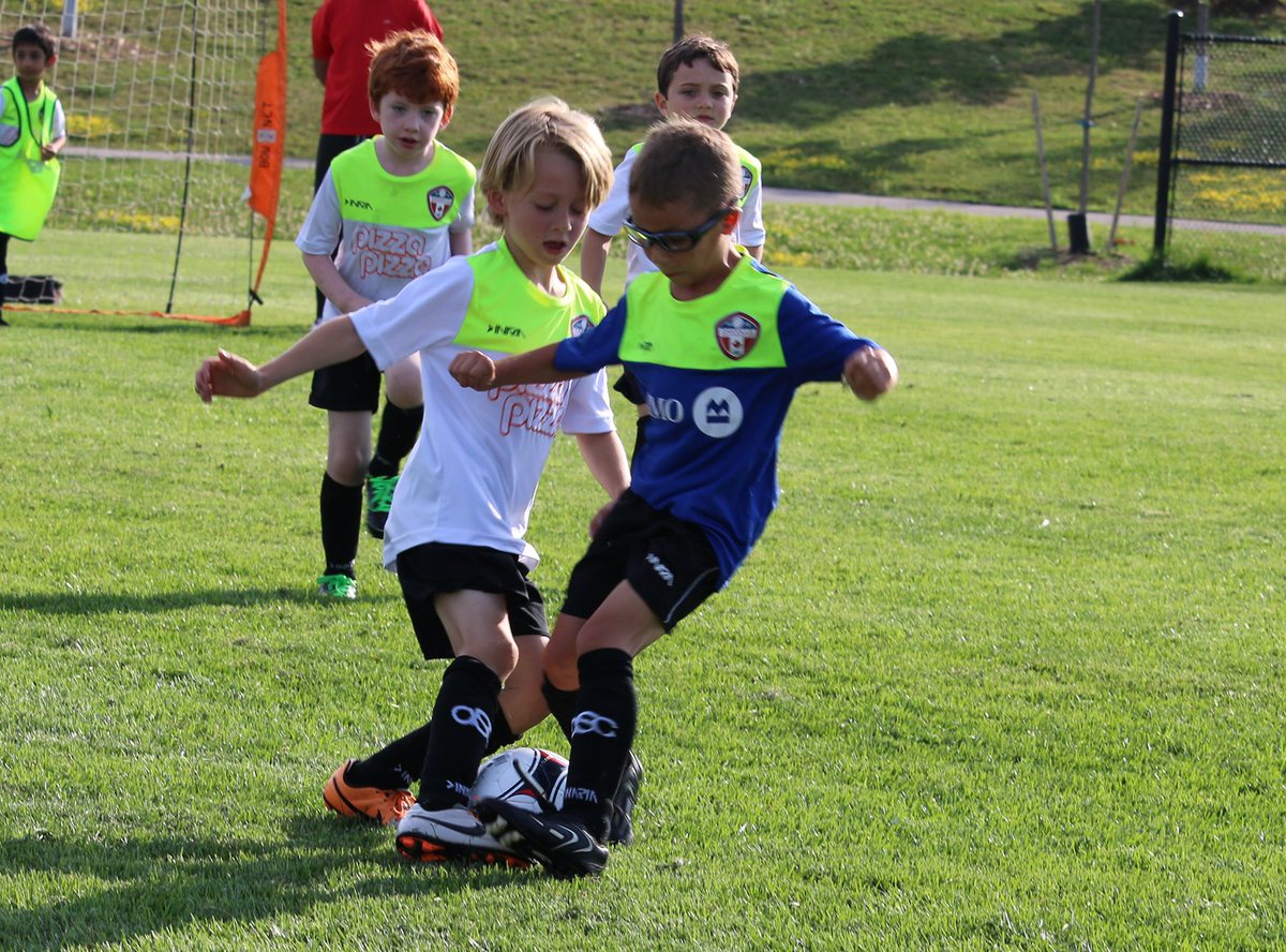 ICYMI: Register for OSC's Youth Summer House League or Ultimate House League program by Friday April 26th and you will be entered into a draw to win a $250 Visa gift card! Ages U4 - U18!

Sign up now: ow.ly/VHOX50qKNib