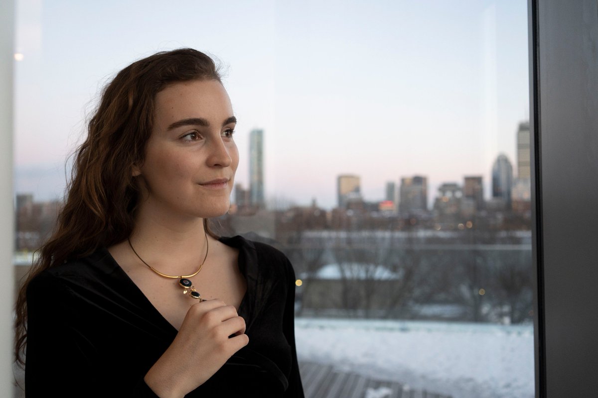glitch_ai's tweet photo. “I love MIT because no two days are the same. Every day offers a new challenge and a new discovery. It feels wonderful to be surrounded by a community as stoked to learn as I am.” - Autumn MIT '21
#womenintech #ai #fashion https://t.co/79K81GjheO