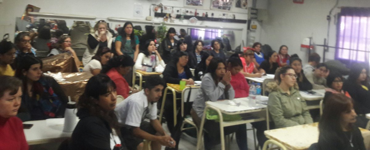 javiere_coronel's tweet photo. #LeyMicaela 
Primera charla de género con alumnxs. Empezamos por casa
 #CFP402 
#SanMiguel 
Con la coordinación de las compañeras #SutebaGralSarmiento
@SUTEBAProvincia @francolaporta @mario_salvaggio @gus_alarcon_ @elsanmi1 @fmlauni @fmtrujui https://t.co/fjzAKrGo7M