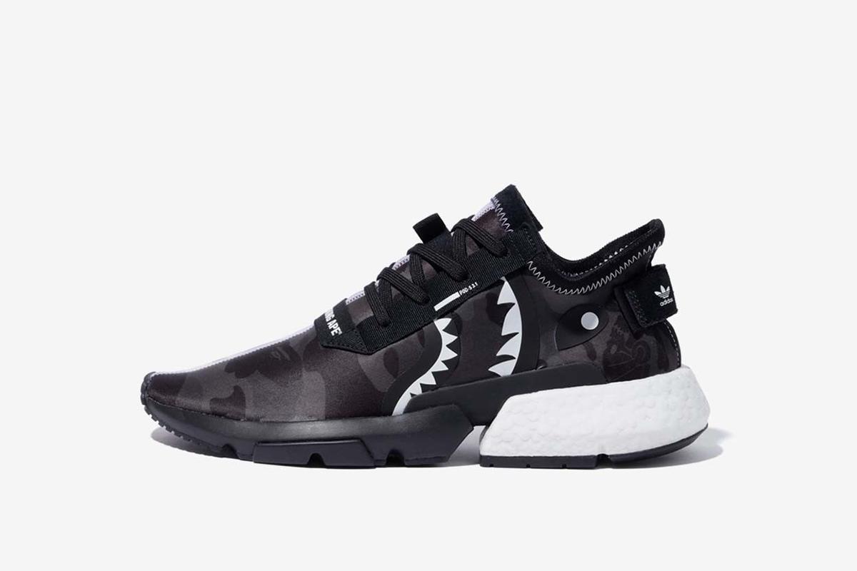 highsnobiety's tweet photo. Here are the best sneakers dropping this week &amp; where to cop:   

https://t.co/vrTgqqhQDZ https://t.co/qcz3Zues7T