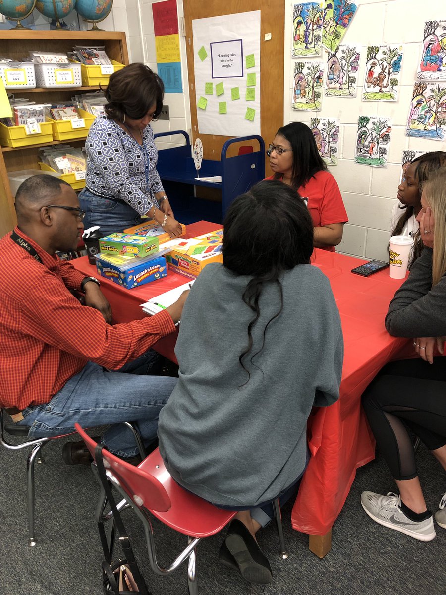 Kim Lavender tweet media